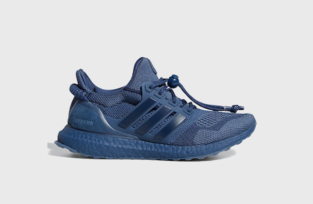 IVY Park x adidas Ultra Boost OG "Navy" IVY Park x adidas Ultra Boost OG "Navy"