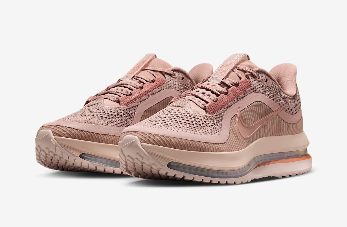 Nike Pegasus Premium Metallic Rose Gold Nike Pegasus Premium Metallic Rose Gold