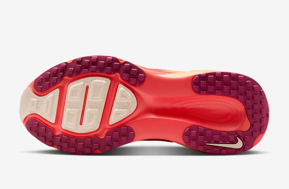 Nike Vomero 18 SE Sunset