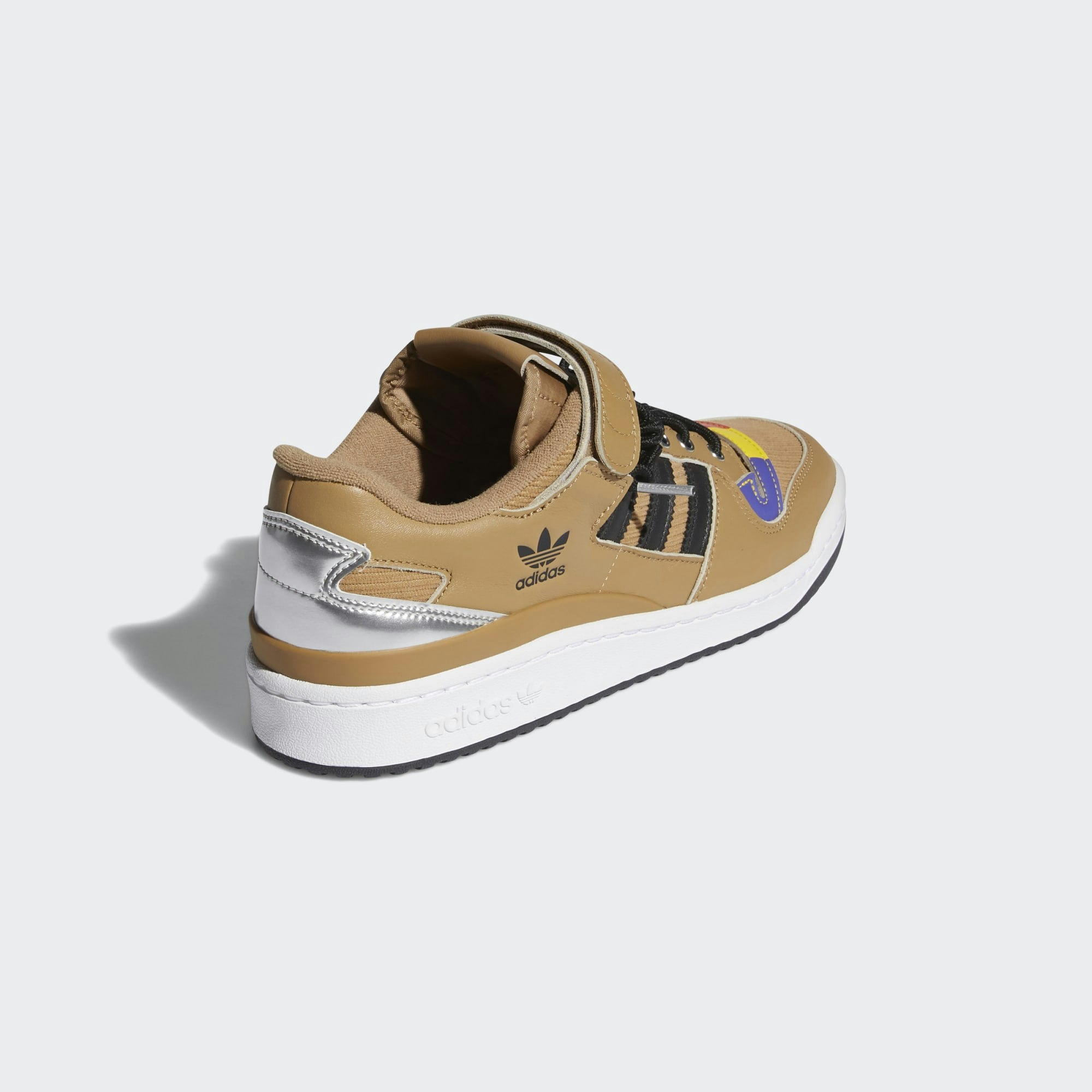 South Park x adidas Forum Low “AWESOM-O” South Park x adidas Forum Low “AWESOM-O”