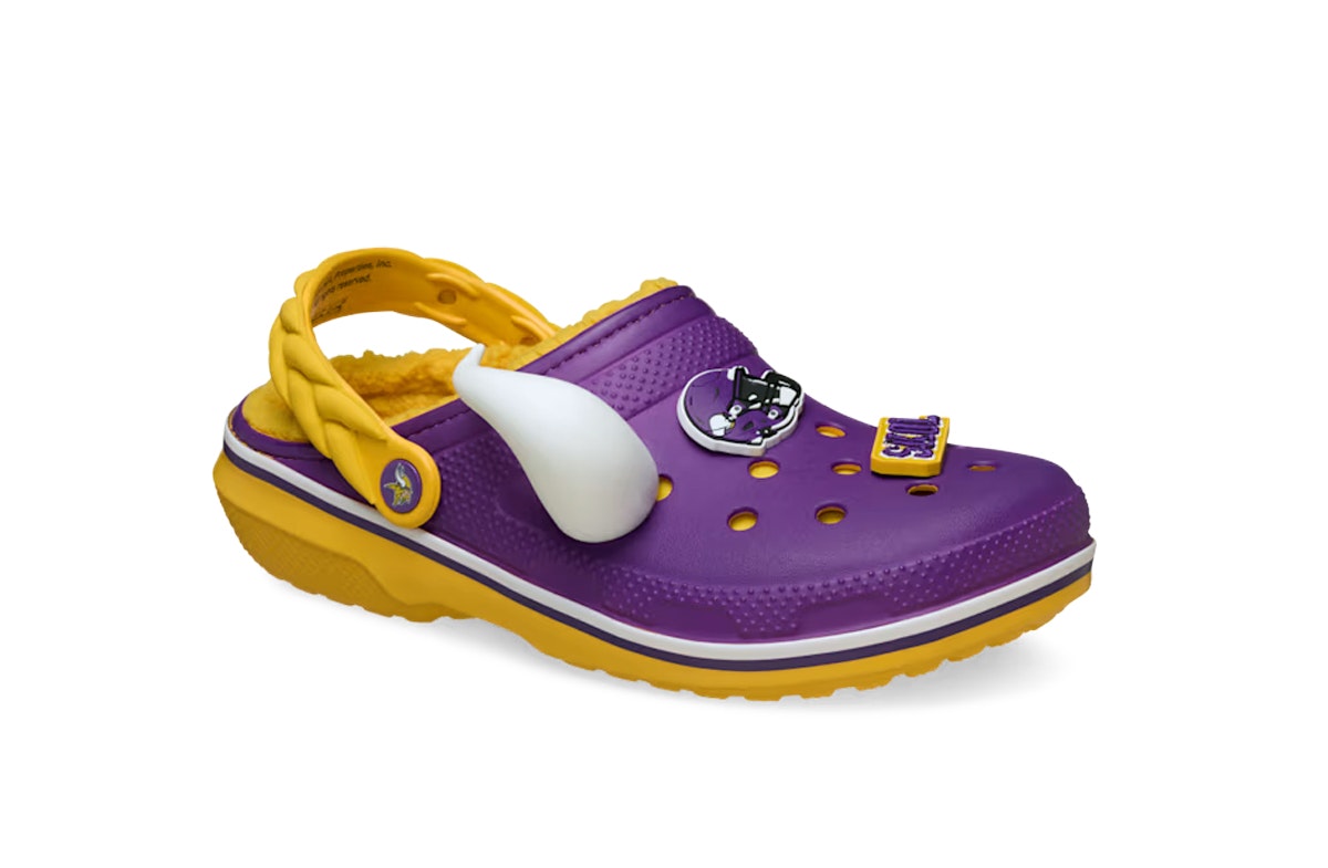NFL x Crocs Classic Lined Clog Minnesota Vikings