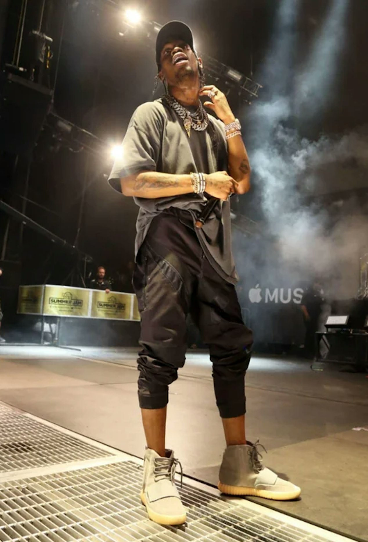 Goodbye Swoosh: Geht Travis Scott zu adidas?