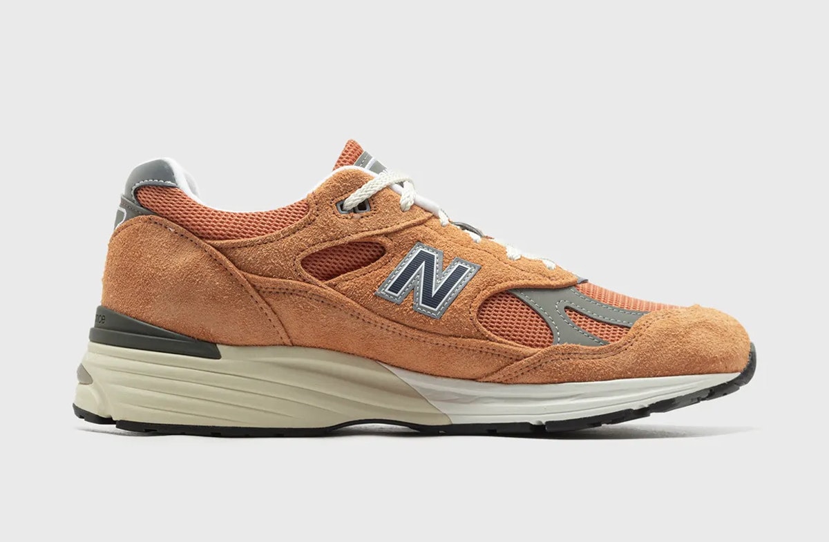 New Balance 991v2 Made in UK Gold Earth
