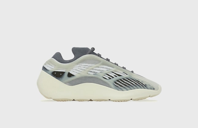adidas Yeezy 700 V3 "Fade Salt"