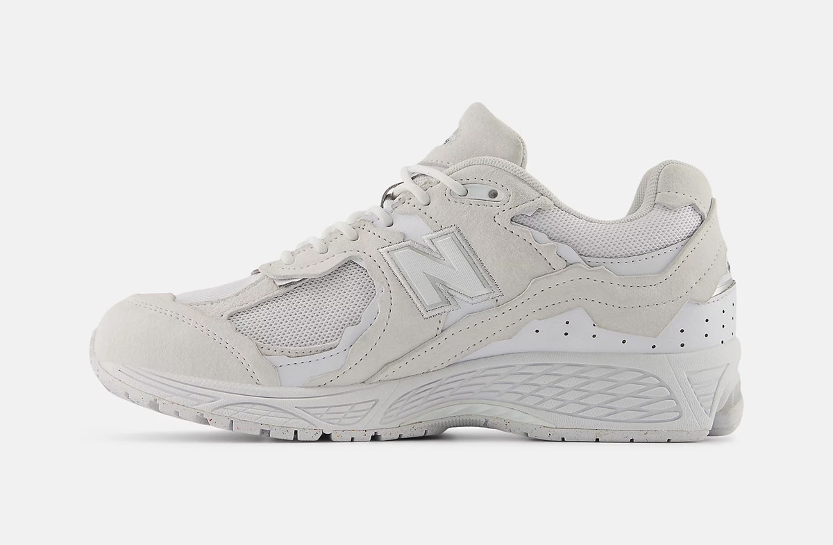 New Balance 2002DX Protection Pack White