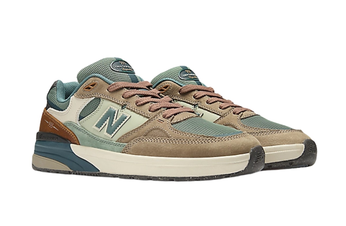 Andrew Reynolds x New Balance 933 Mushroom New Spruce