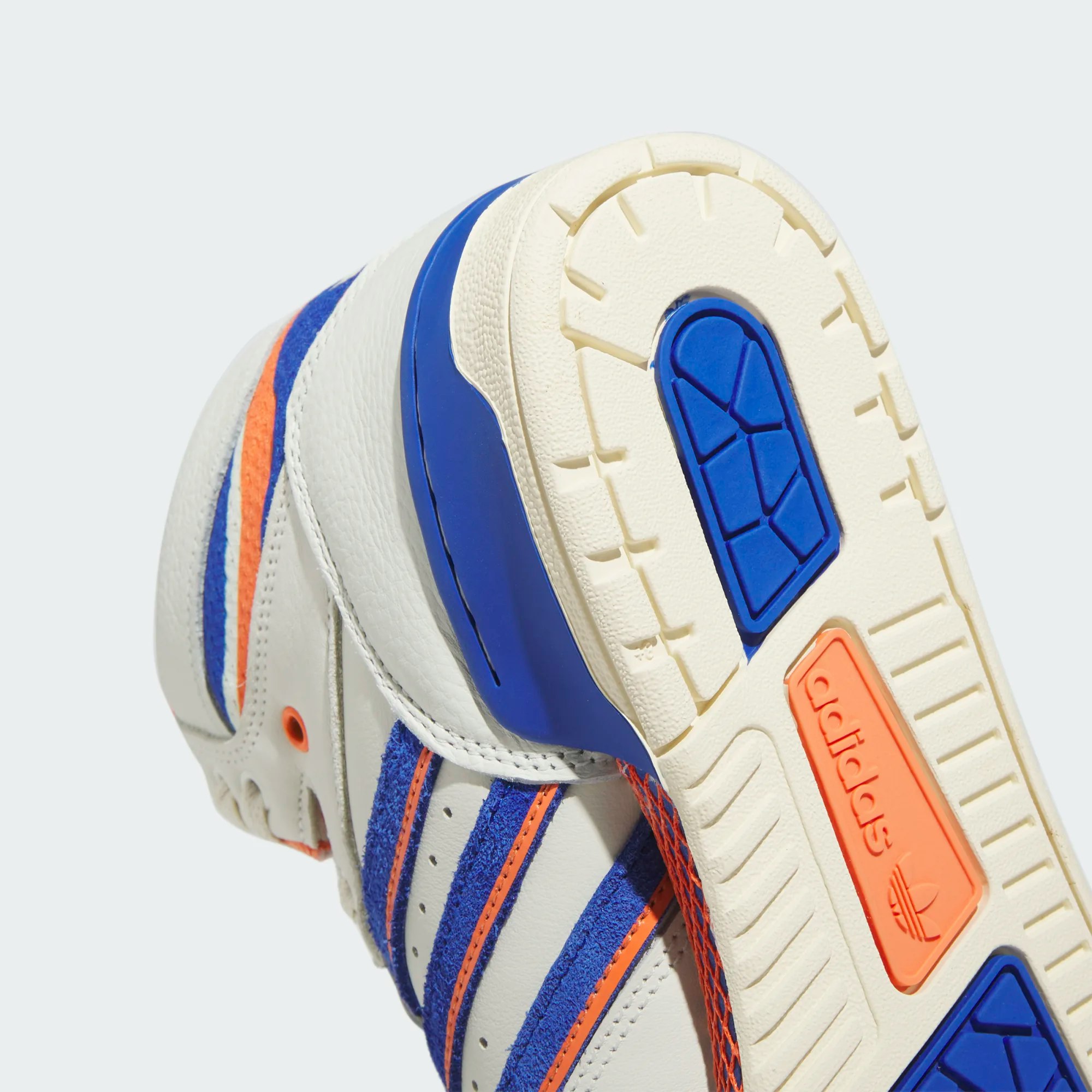 adidas Rivalry High "New York Knicks" (White Tint)