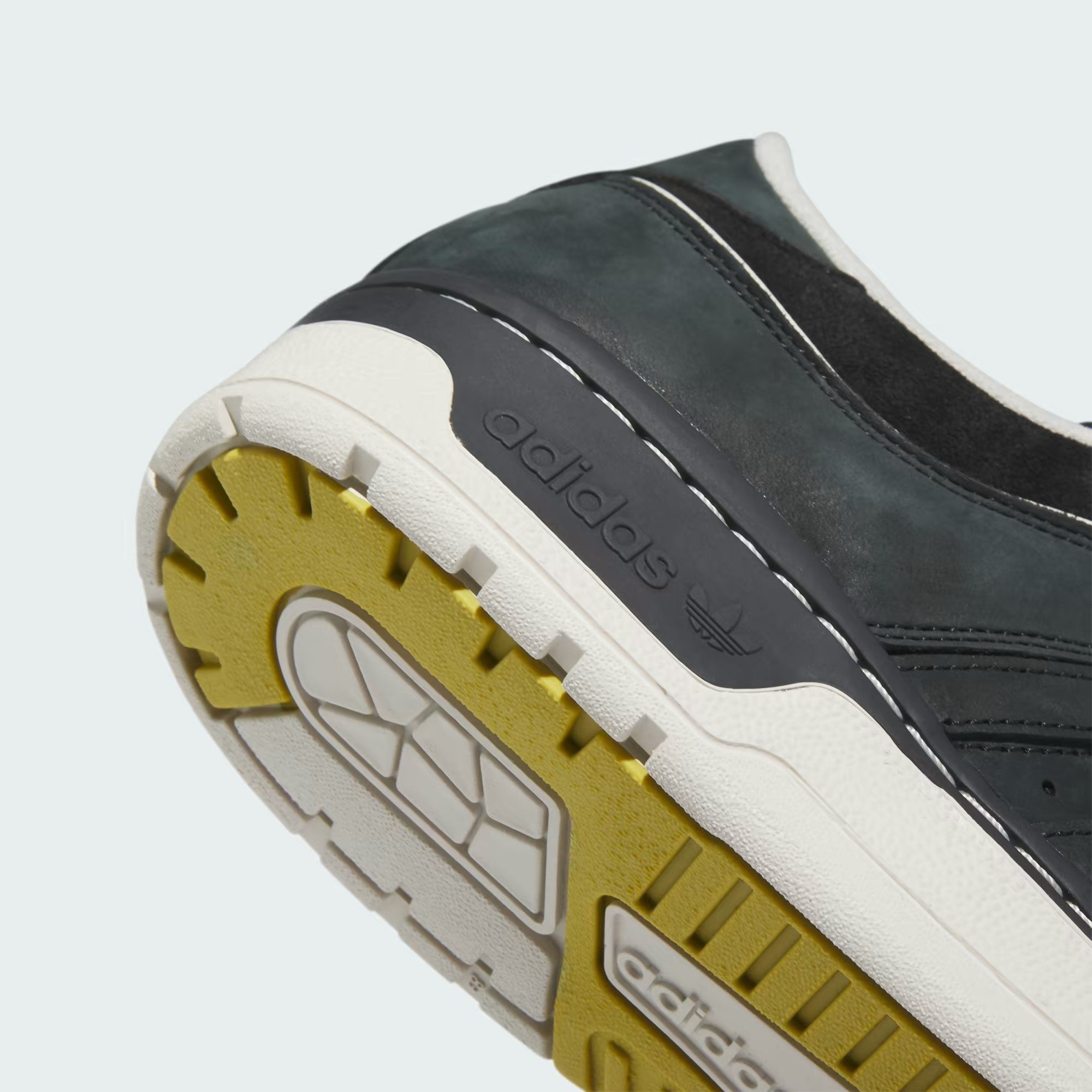 adidas Rivalry 86 Low 2.5 "Core Black" adidas Rivalry 86 Low 2.5 "Core Black"