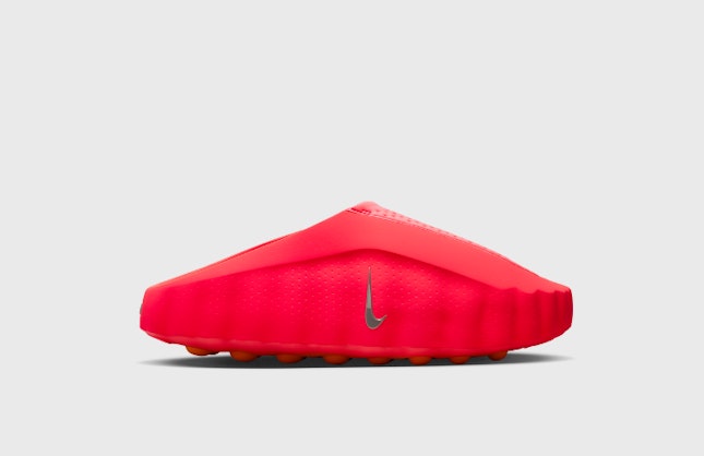 Nike Mind 001 Solar Red