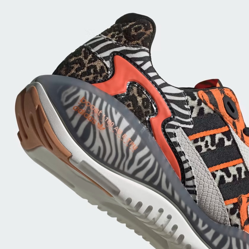 atmos x adidas ZX Alkyne "Orange" atmos x adidas ZX Alkyne "Orange"