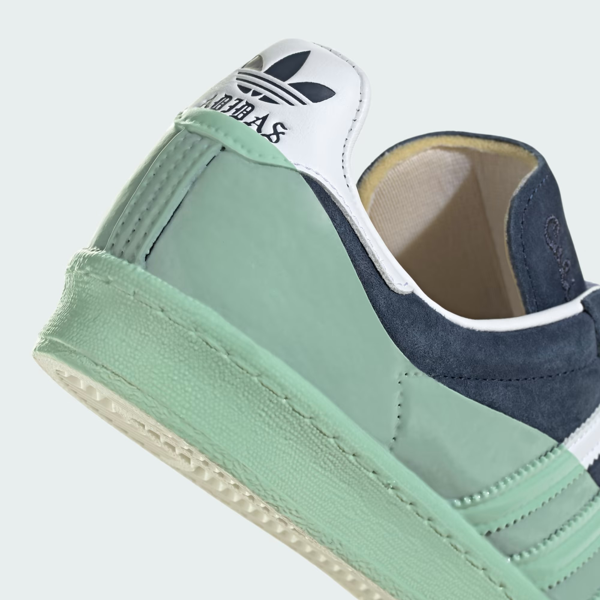 Cali DeWitt x adidas Campus 80 "Collegiate Navy" Cali DeWitt x adidas Campus 80 "Collegiate Navy"