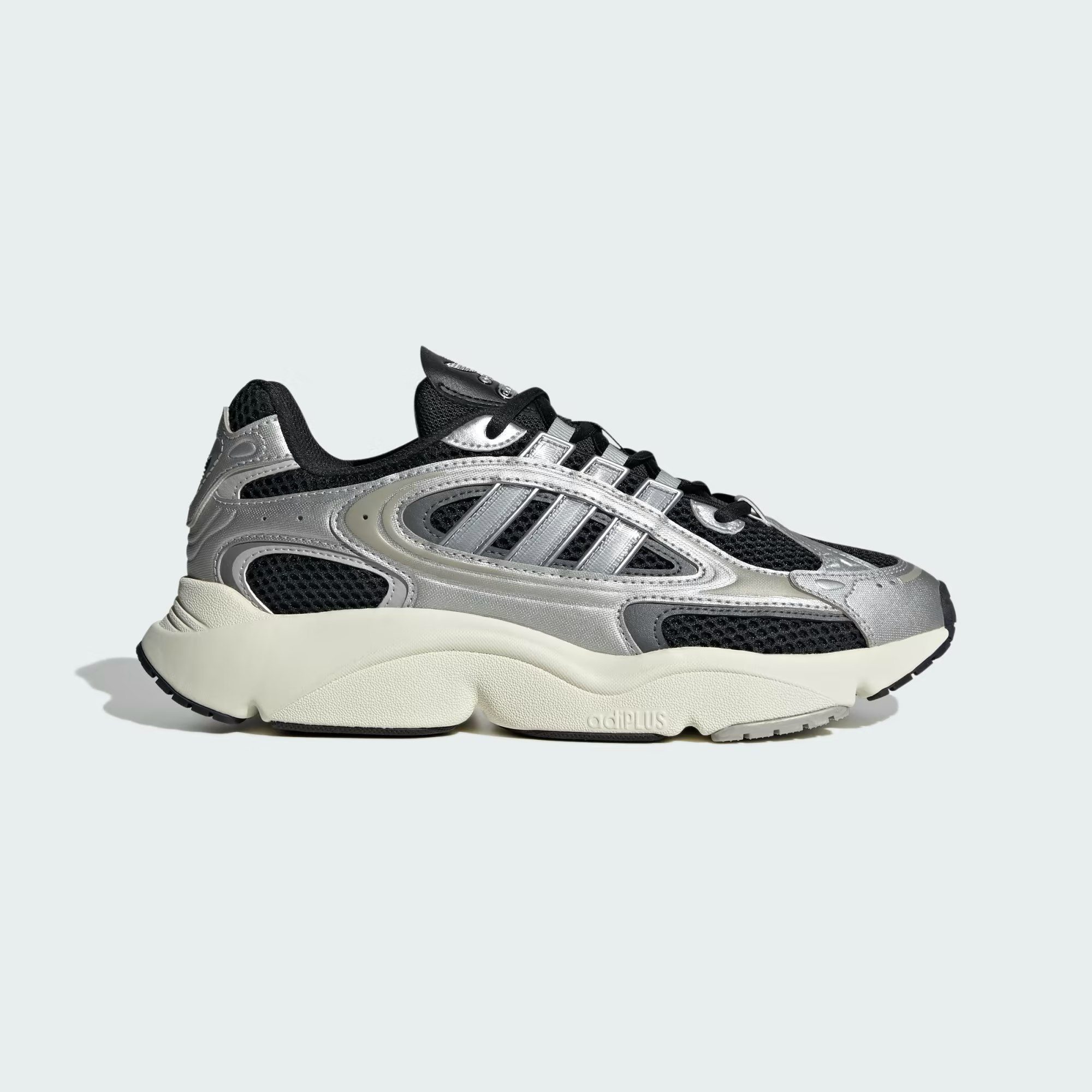 adidas Ozmillen "Oreo" adidas Ozmillen "Oreo"