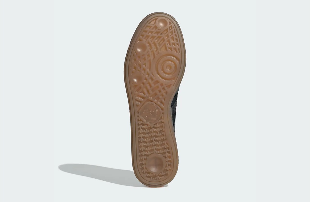 Maharishi x FC Arsenal x adidas Handball Spezial "Core Black" Maharishi x FC Arsenal x adidas Handball Spezial "Core Black"