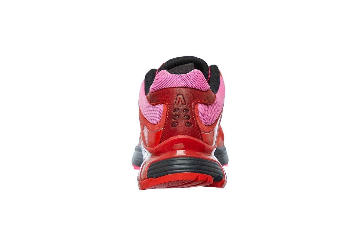 Aries x Salomon XT-Whisper Fiery Red Aries x Salomon XT-Whisper Fiery Red