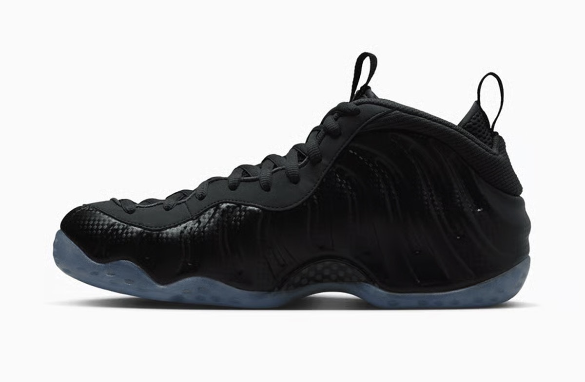 Nike Air Foamposite One "Carbon Fiber"
