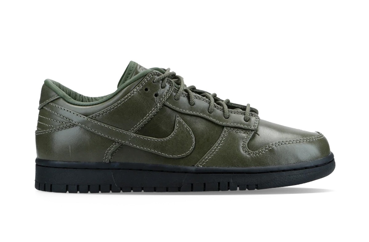 Nike Dunk Low PRM Army Olive