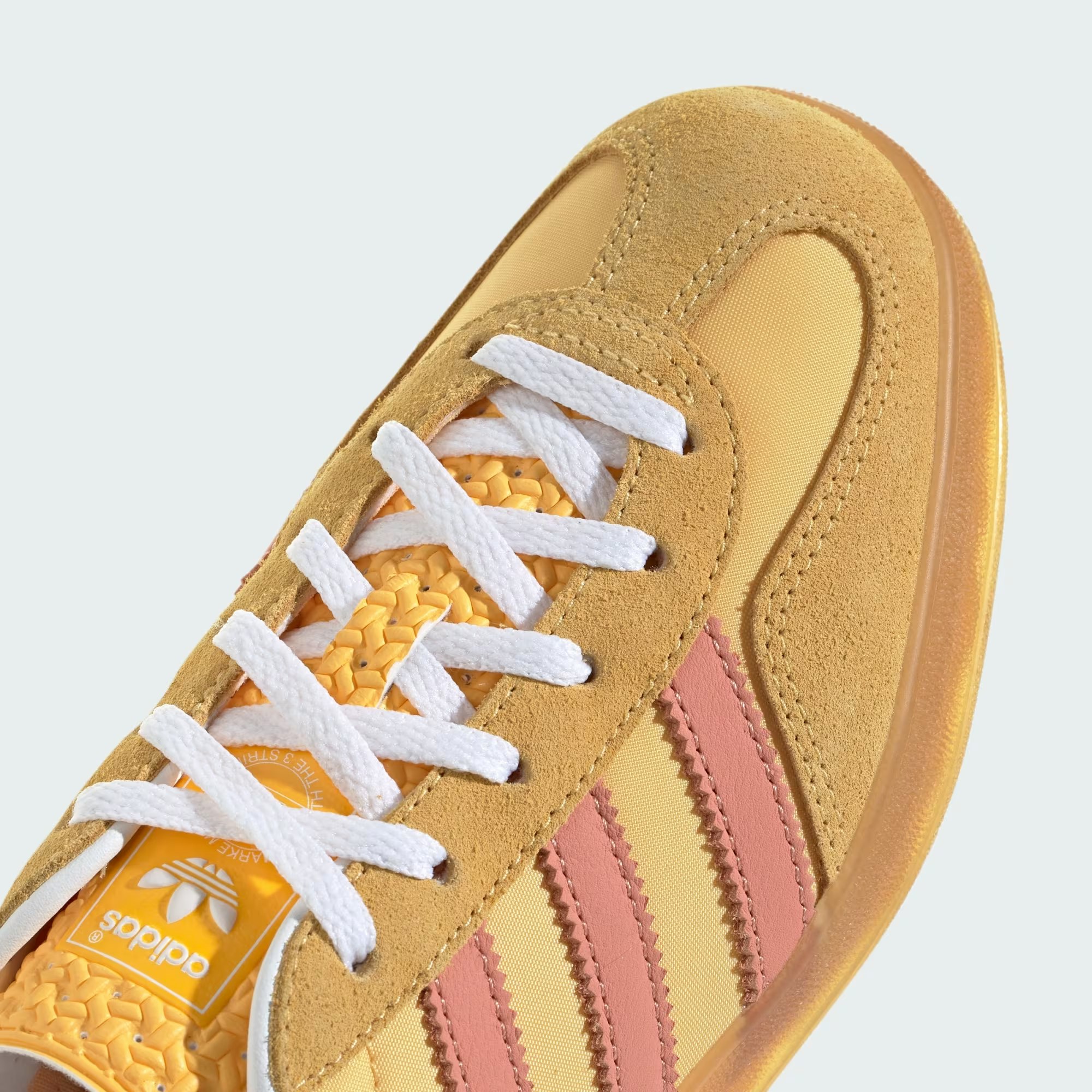adidas Gazelle Indoor "Semi Spark" adidas Gazelle Indoor "Semi Spark"