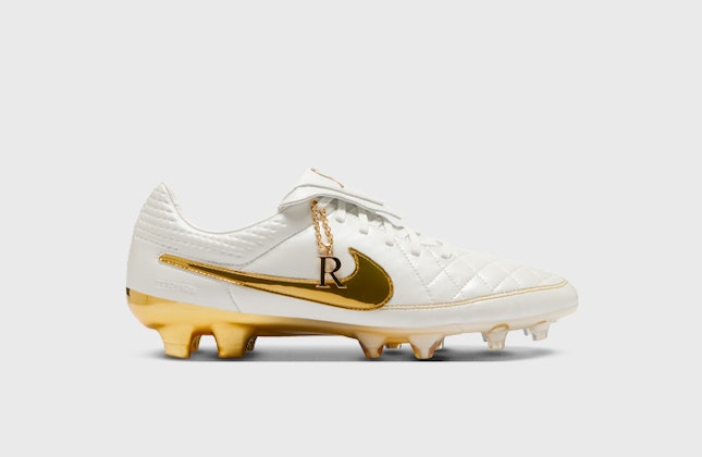 Ronaldinho x Nike Tiempo Legend FG Touch of Gold Ronaldinho x Nike Tiempo Legend FG Touch of Gold