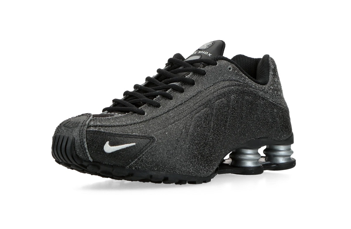 Nike Shox R4 Black Light Smoke Grey Nike Shox R4 Black Light Smoke Grey
