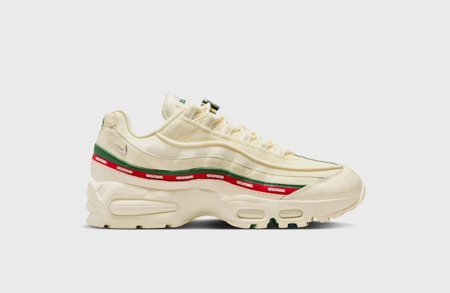 UNDEFEATED x Nike Air Max 95 SP Sail UNDEFEATED x Nike Air Max 95 SP Sail