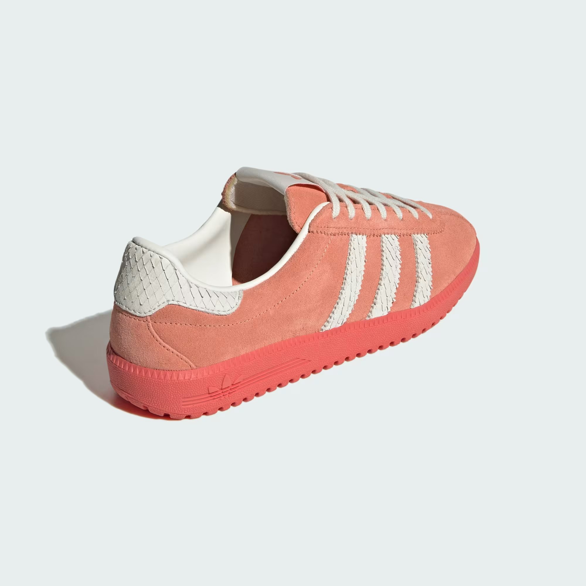 adidas Bermuda "Preloved Scarlet"