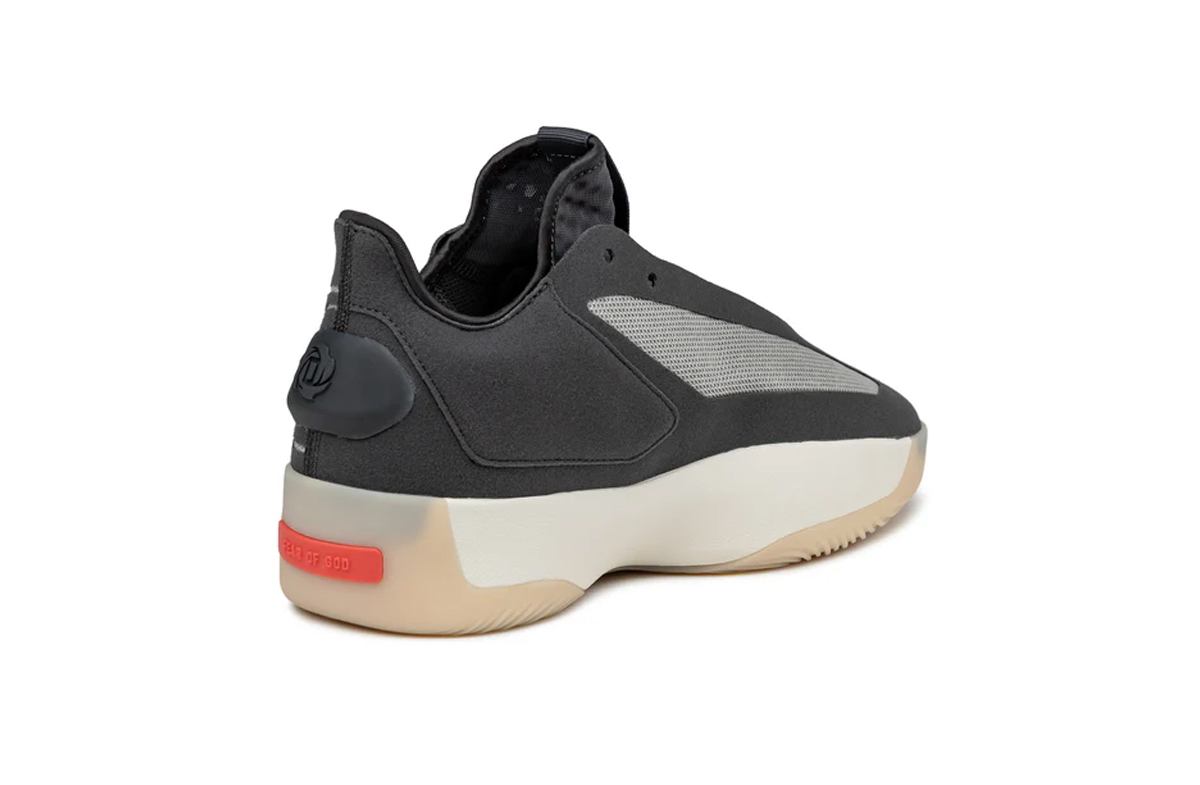 derrick rose yeezy sun