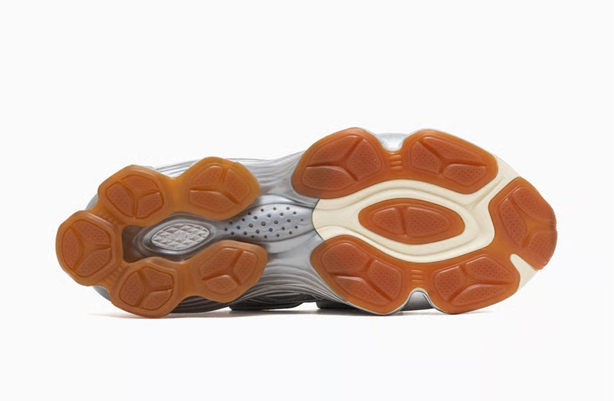 SHUSHU/TONG x Asics Gel-Kinetic Fluent Pure Silver White