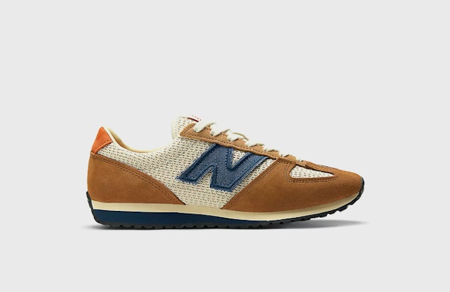 Sezane x New Balance 471 Linen