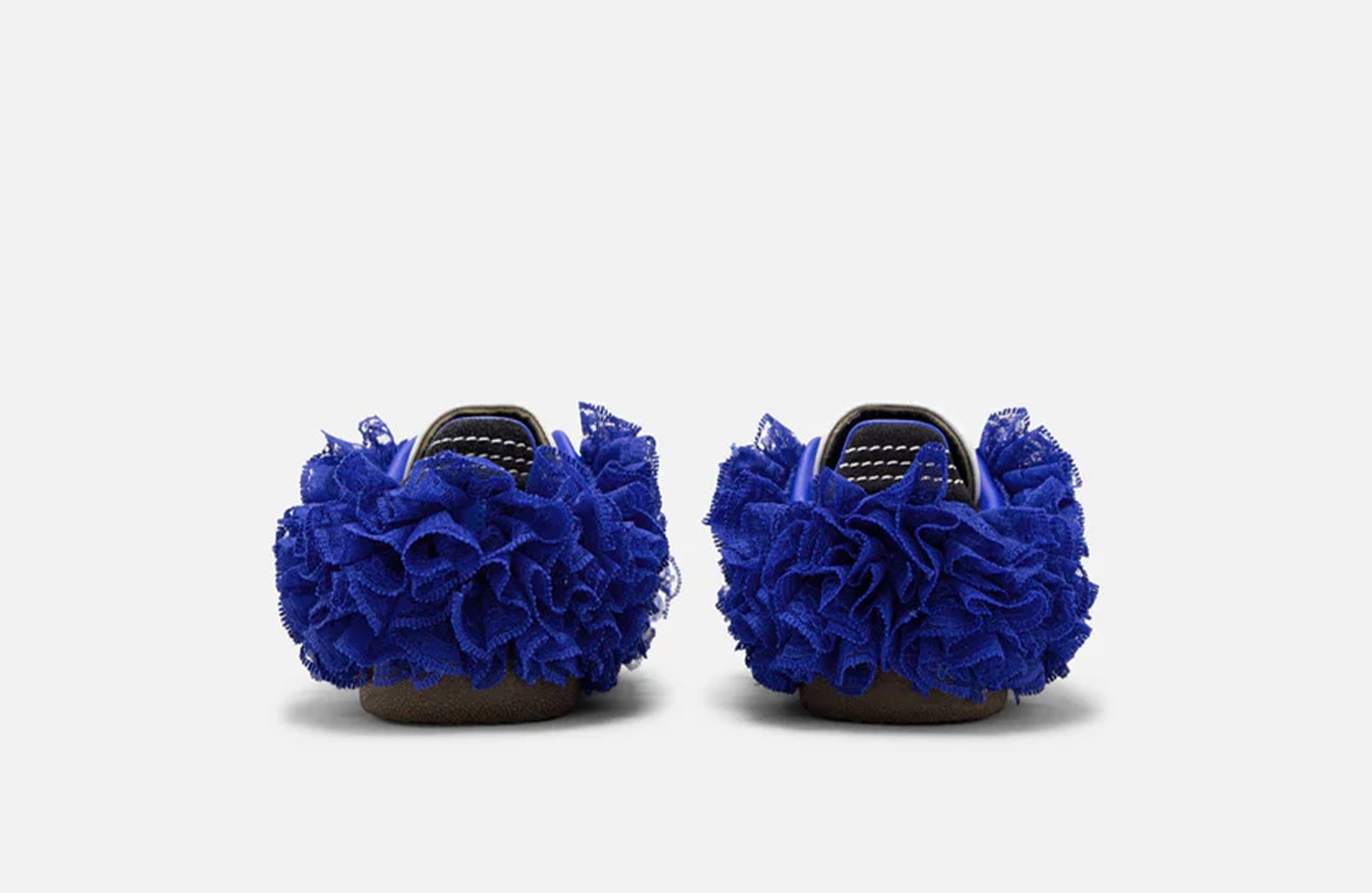 Caroline Hú x adidas Samba "Blue"