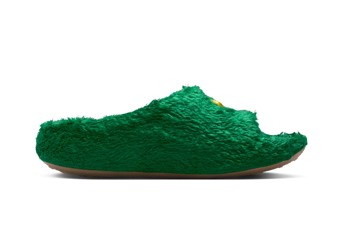 Nike dotSWOOSH ReactX Rejuven8 Slide Touch Grass Kelly Green Nike dotSWOOSH ReactX Rejuven8 Slide Touch Grass Kelly Green