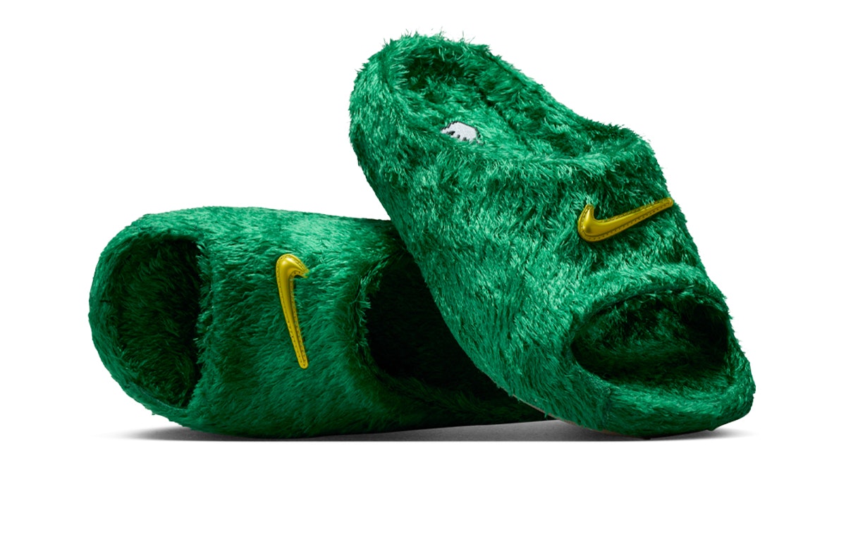 Nike dotSWOOSH ReactX Rejuven8 Slide Touch Grass Kelly Green Nike dotSWOOSH ReactX Rejuven8 Slide Touch Grass Kelly Green