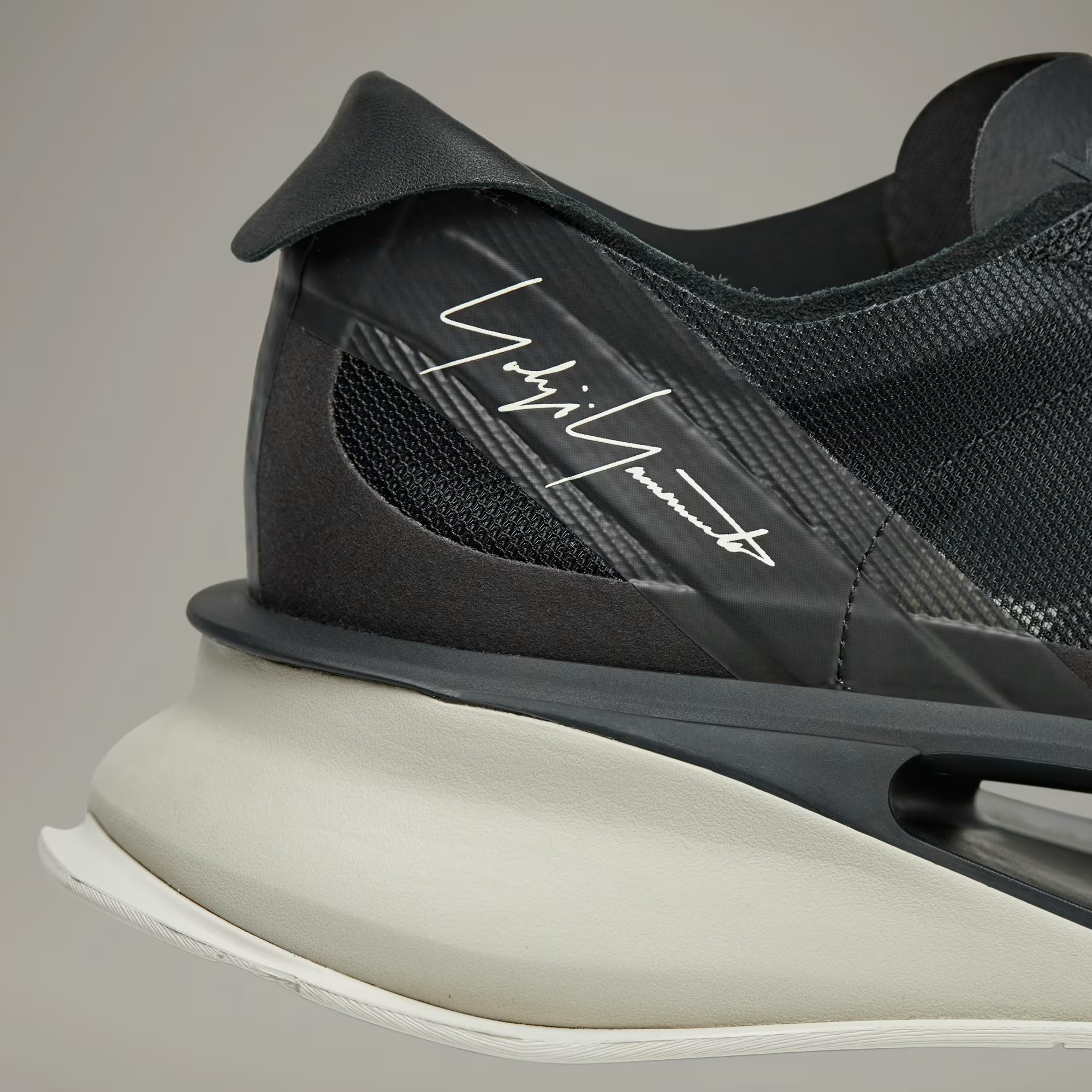 Y-3 x adidas S-Gendo Run "Chalk Pearl"