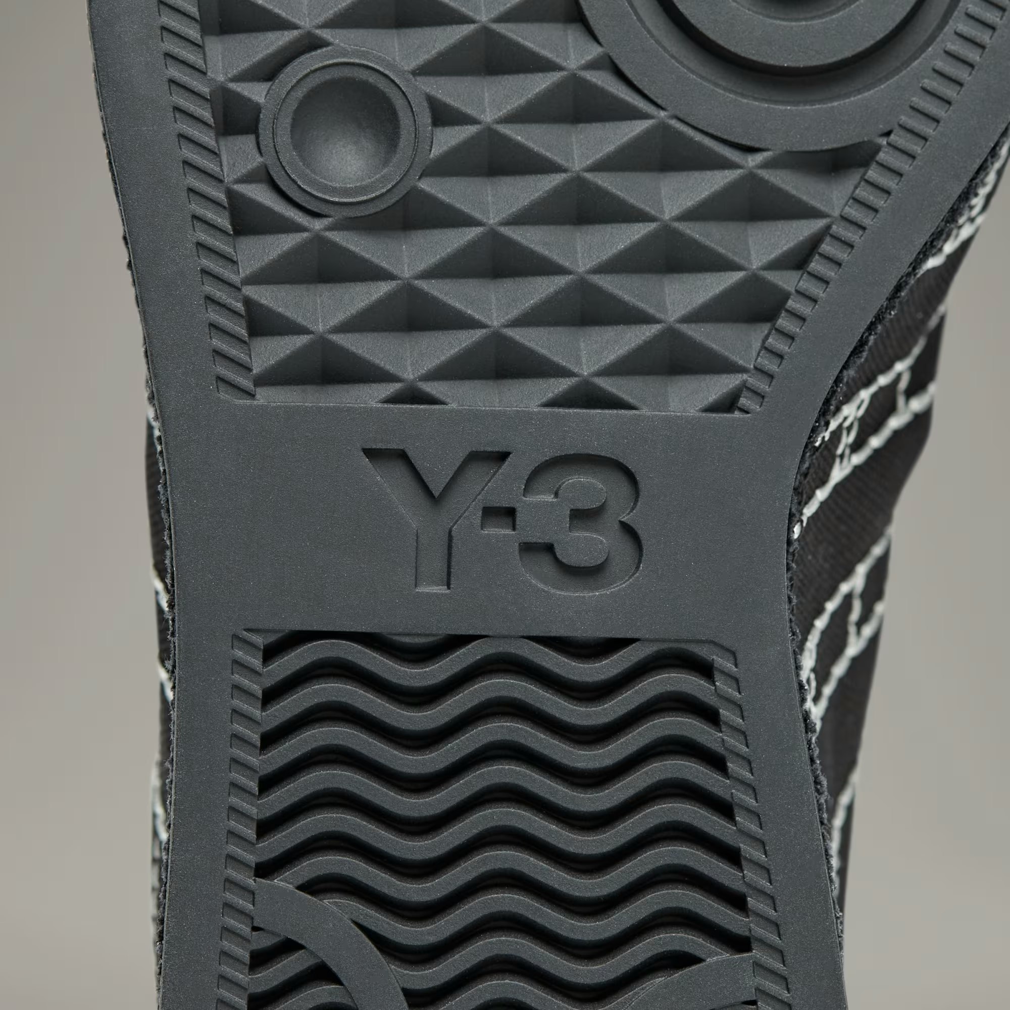 Y-3 x adidas Court TN Low "Core Black"