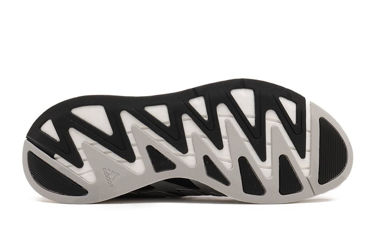 atmos x adidas Adizero Aruku "Kousaten" atmos x adidas Adizero Aruku "Kousaten"