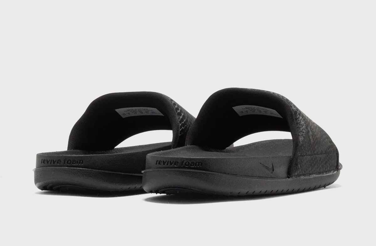 Nike Kobe Offcourt Slide Black University Gold