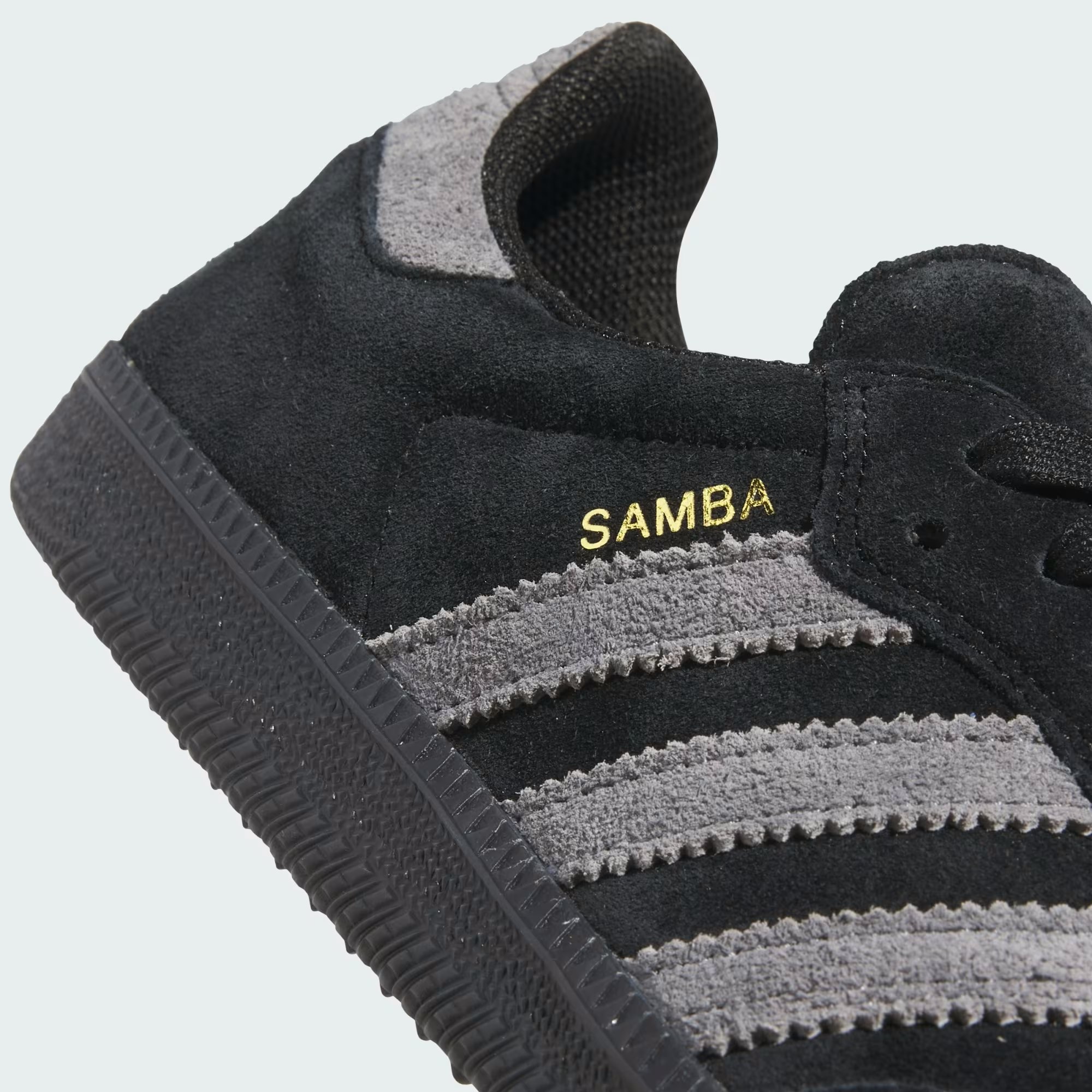 adidas Samba ADV "Core Black"