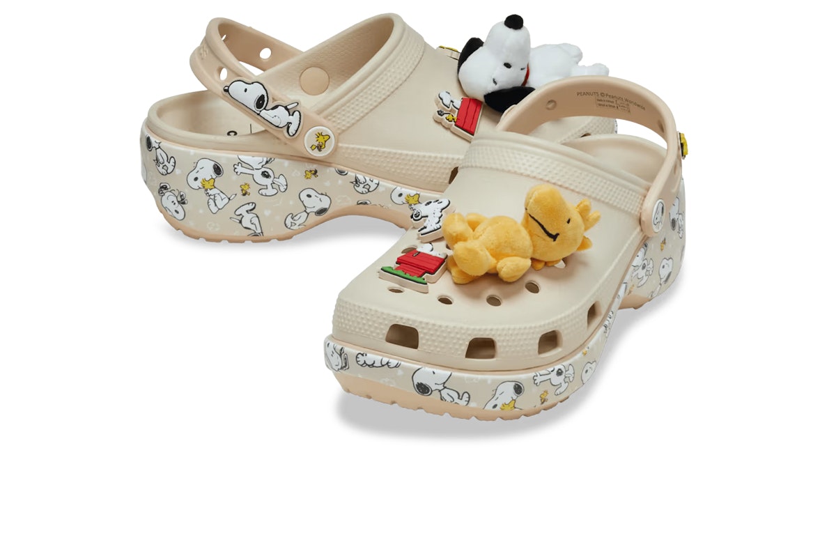 Peanuts x Crocs Classic Platform Clog