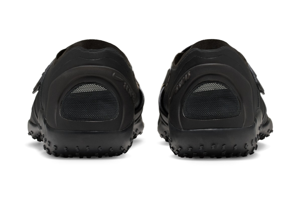 SKIMS x Nike Rift Mesh Black