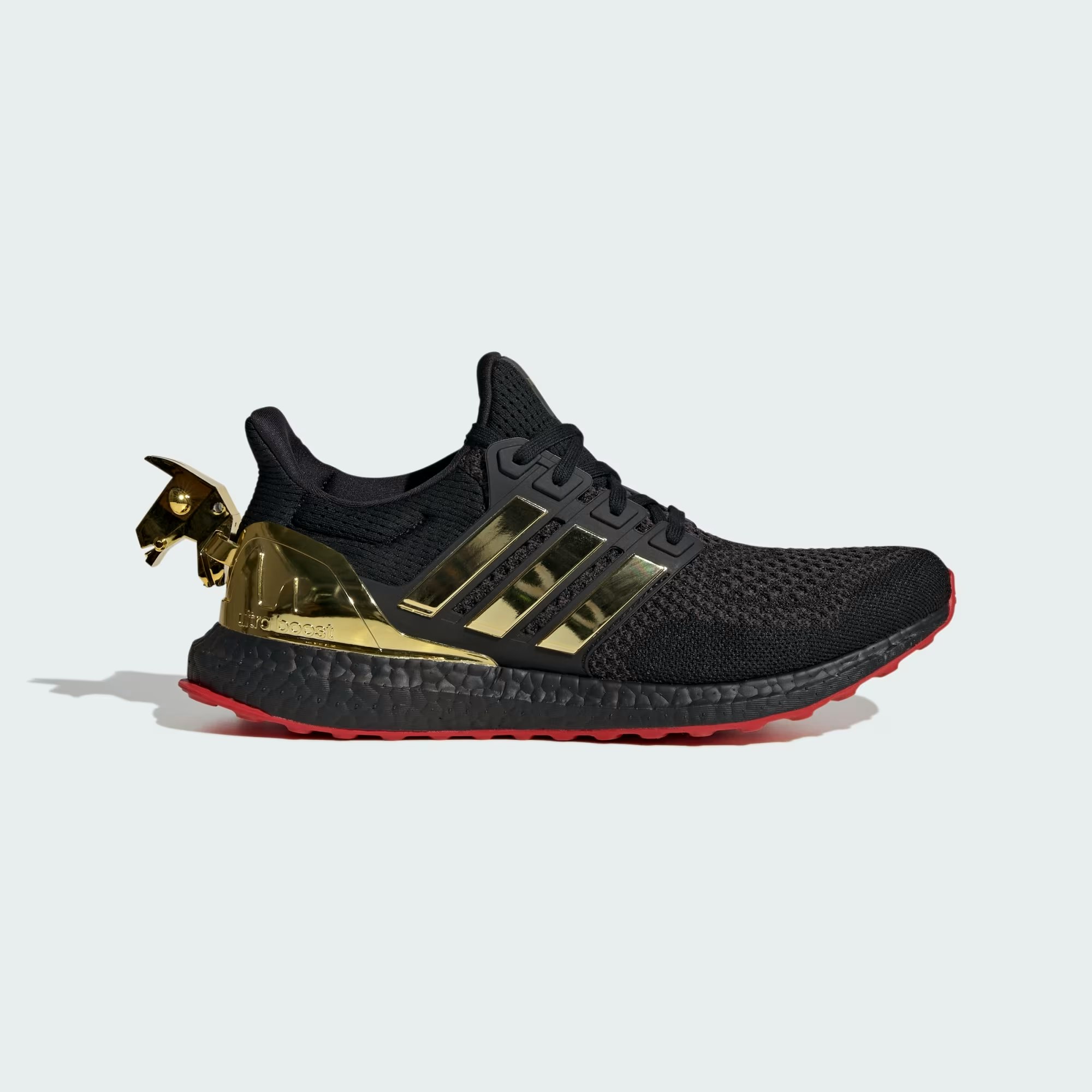 Fortnite x adidas Ultra Boost "Victory Crown" (Core Black)