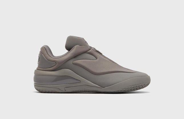 Converse Shai 001 Ares Grey