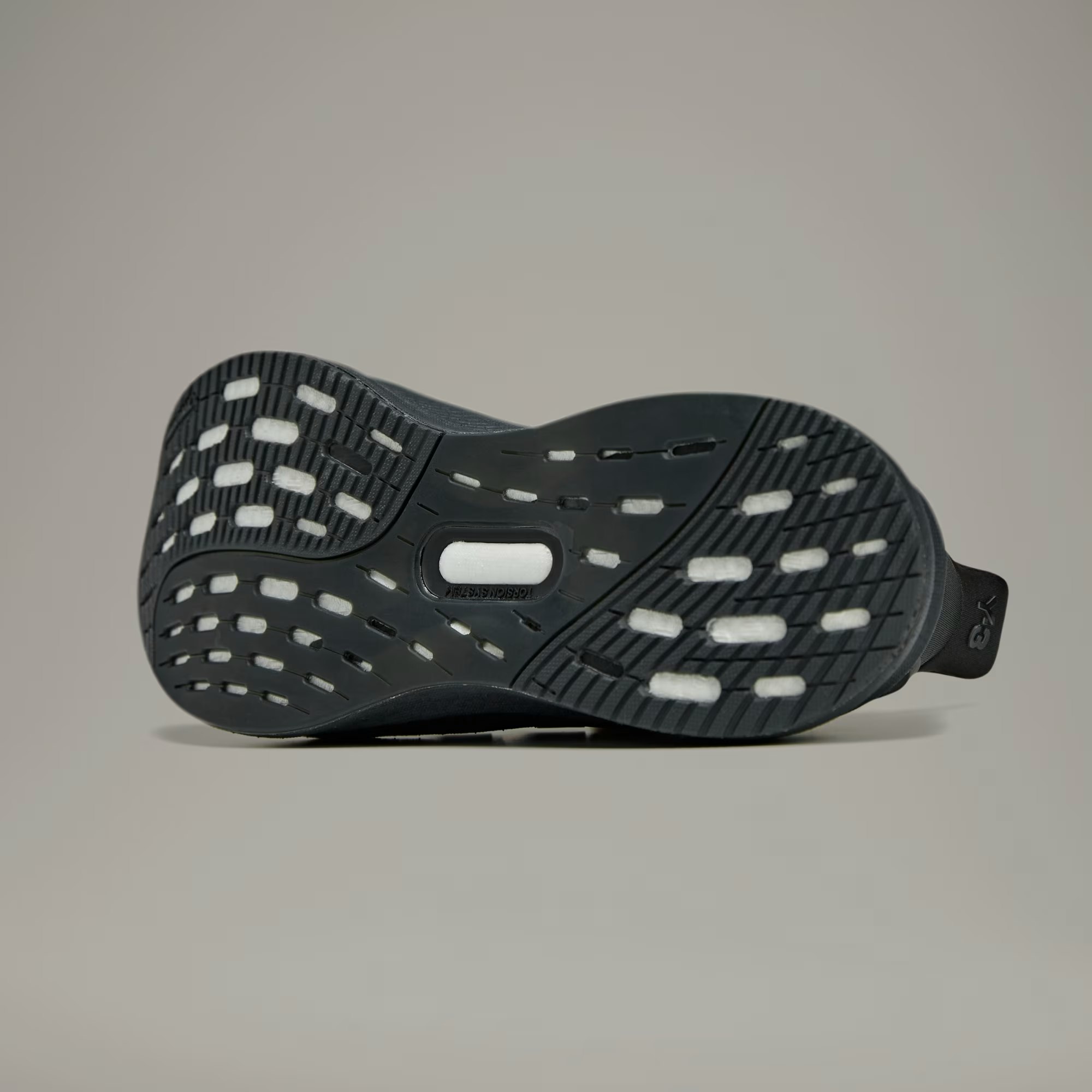 Y-3 x adidas Ultraboost 5 "Carbon"