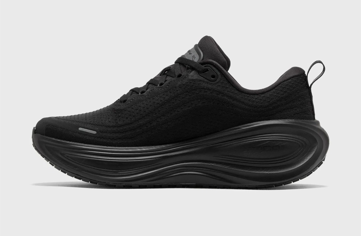 Nike Vomero Plus Triple Black