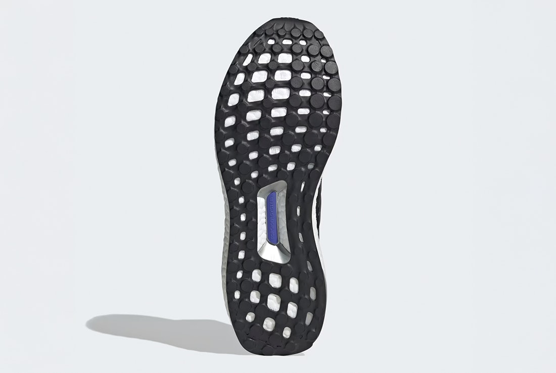 adidas Ultra Boost OG "Black Violett"