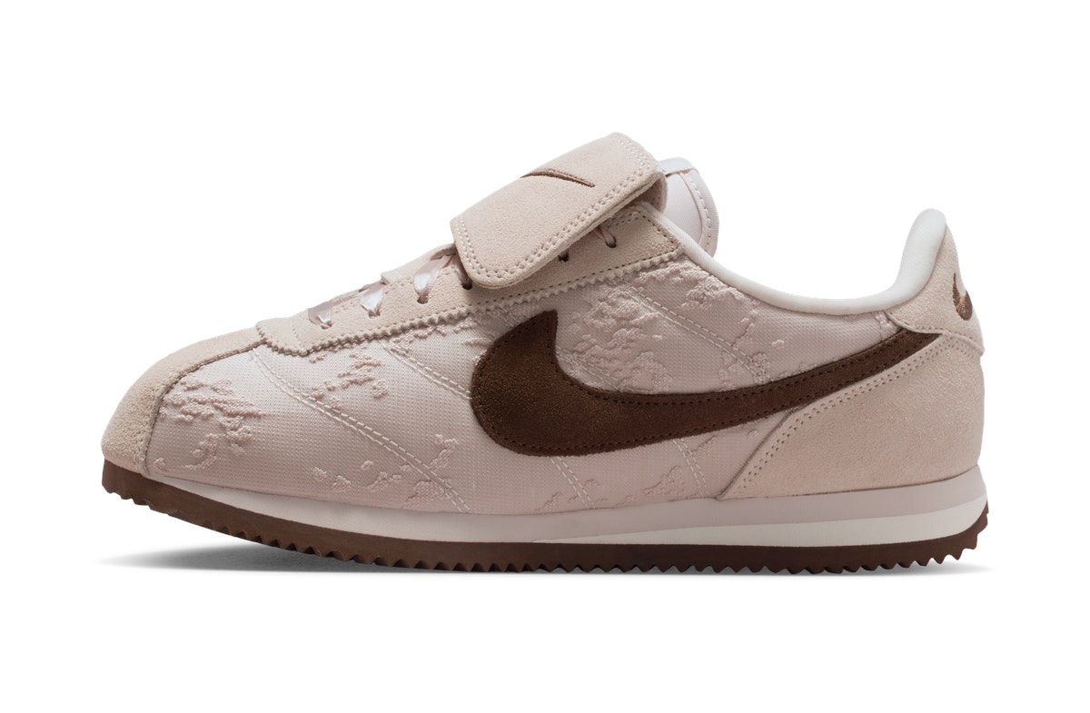 NIke Cortez Textile Silt Red