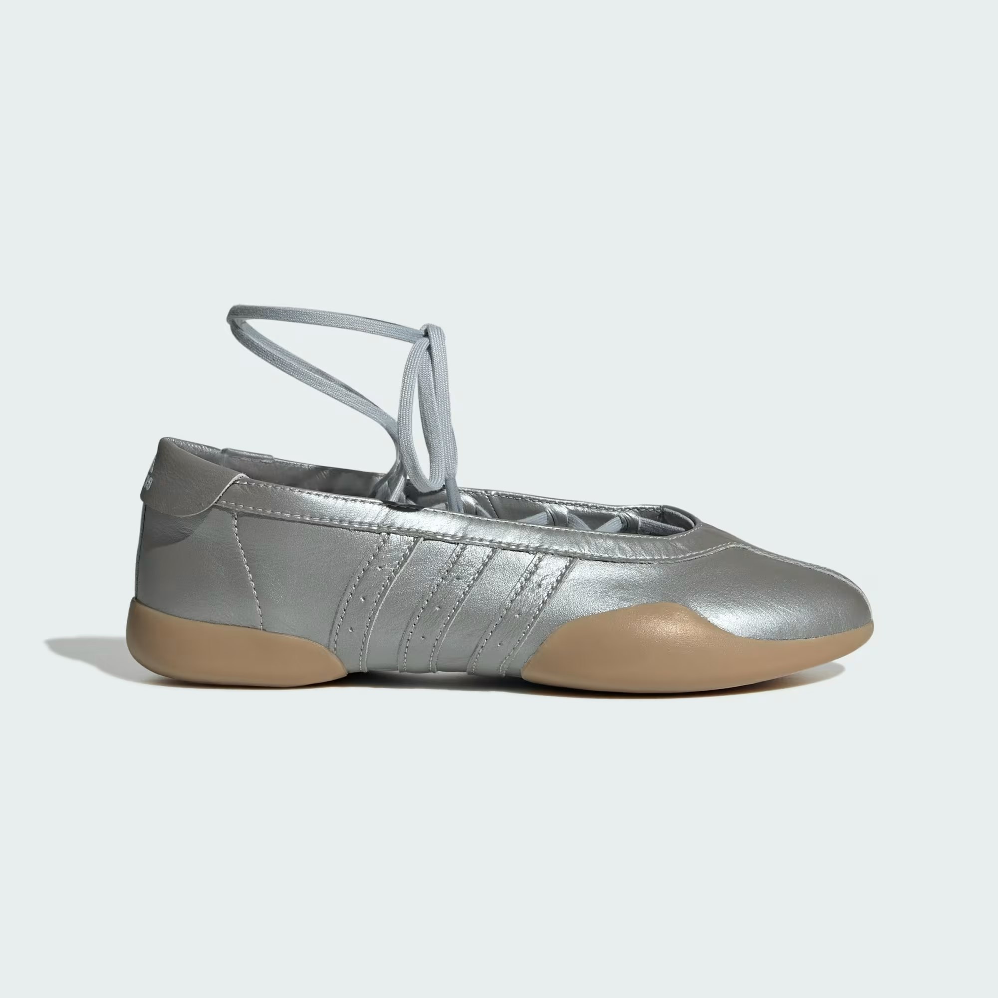 adidas Taekwondo Mei Ballet "Silver Metallic" adidas Taekwondo Mei Ballet "Silver Metallic"