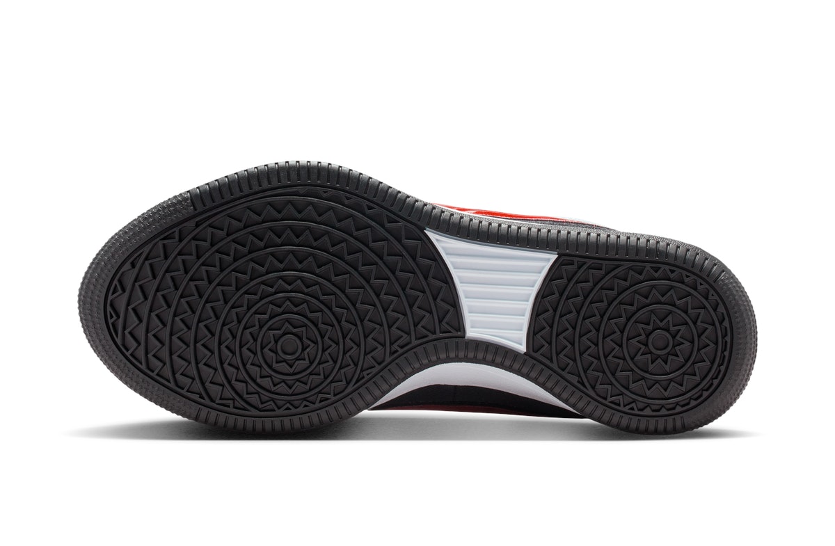 Nike Book 2 Spiridon