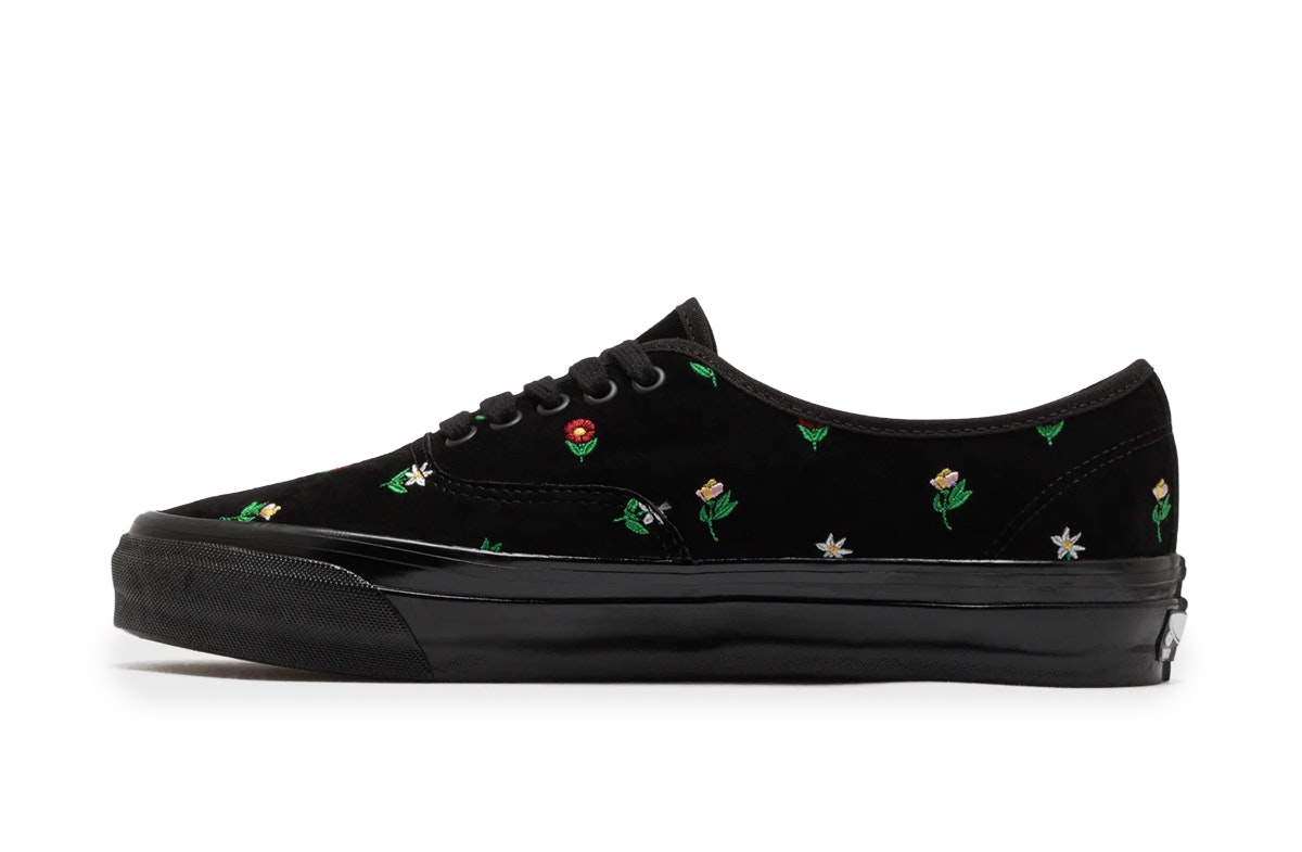 Vans OTW Authentic 44 Flowers Black