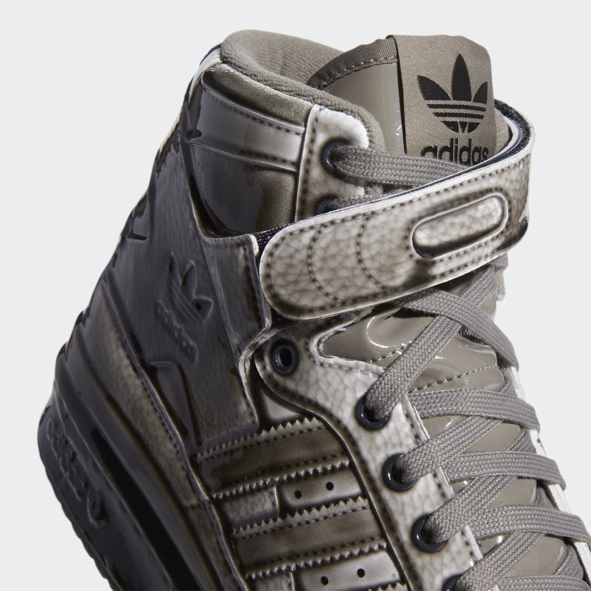 Jeremy Scott x adidas Forum 84 High "Glossy Smoke"