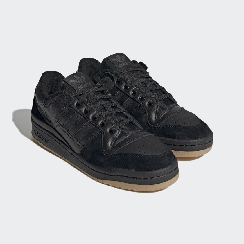 adidas Forum 84 Low ADV "Core Black" adidas Forum 84 Low ADV "Core Black"