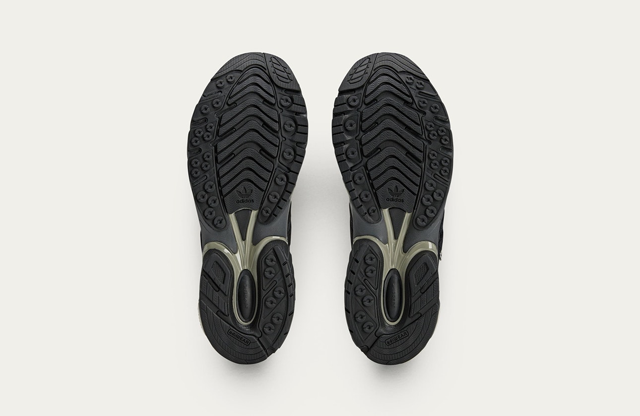 Song for the Mute x adidas Adistar Cushion "Core Black" Song for the Mute x adidas Adistar Cushion "Core Black"